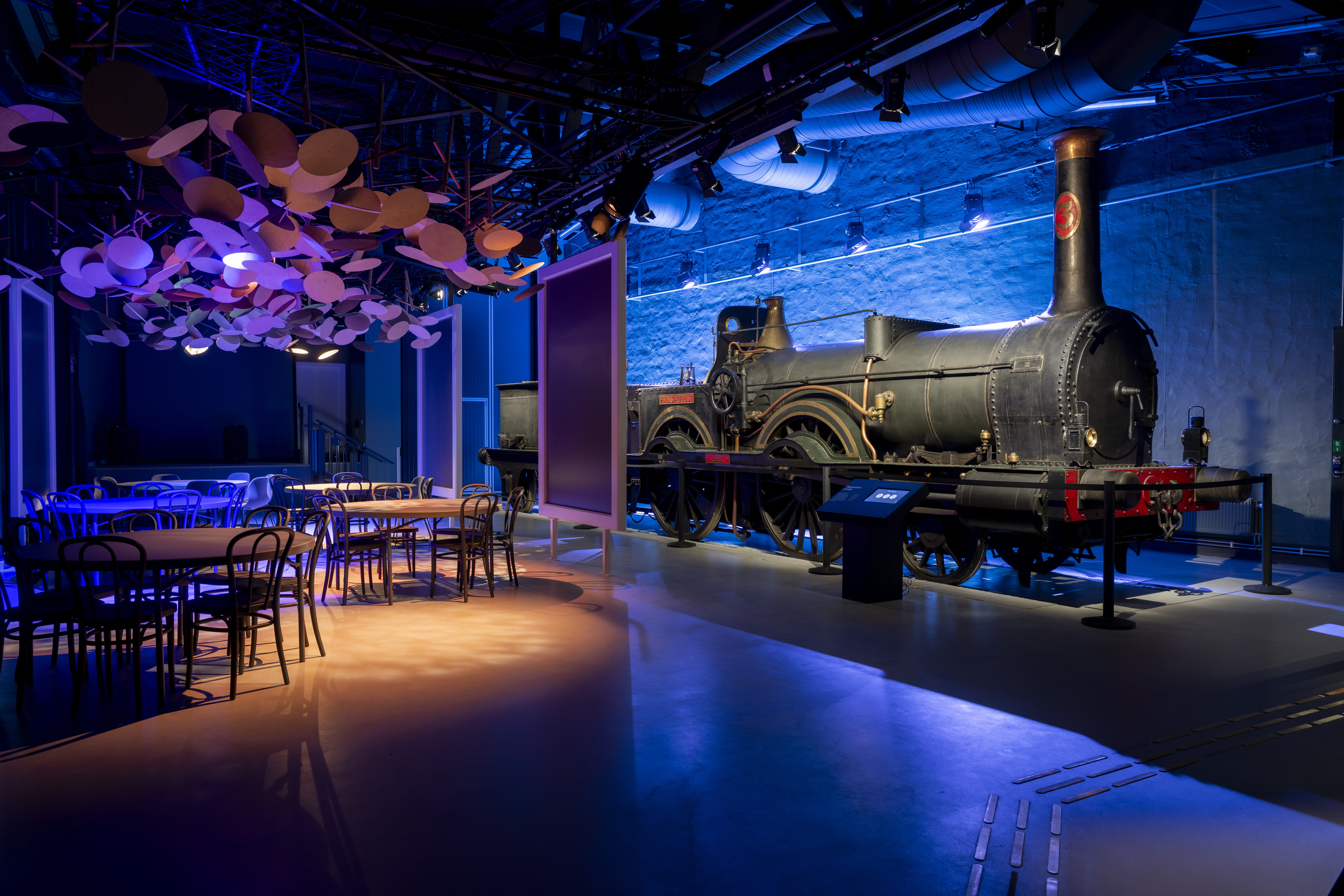 Utställningshall Festen vid Järnvägsmuseet i Gävle.